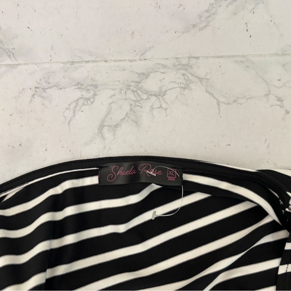 Sheila Rose Long Sleeve Cardigan Size XL Black White Striped Open Front NWOT - Picture 4 of 4